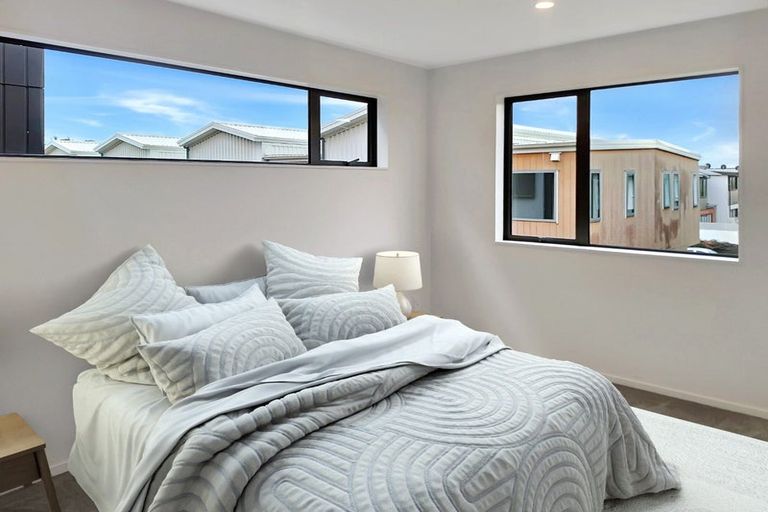 Photo of property in 17 Tokarewa Close, Mount Wellington, Auckland, 1062