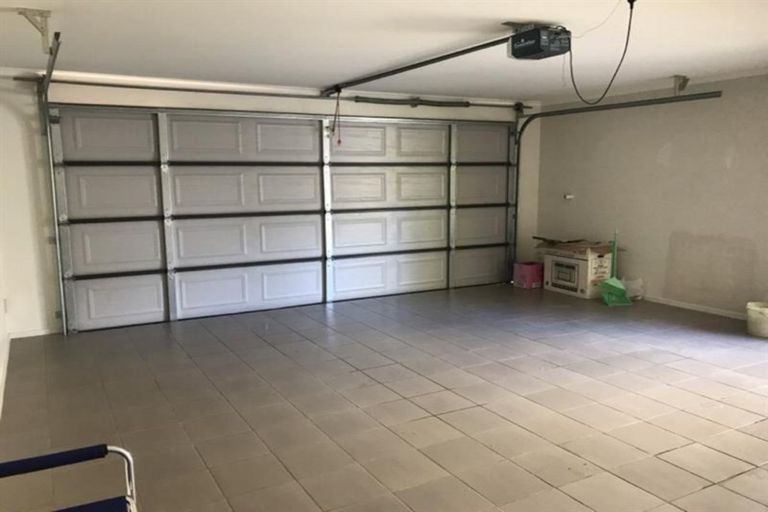 Photo of property in 29 Coachman Drive, Flat Bush, Auckland, 2016