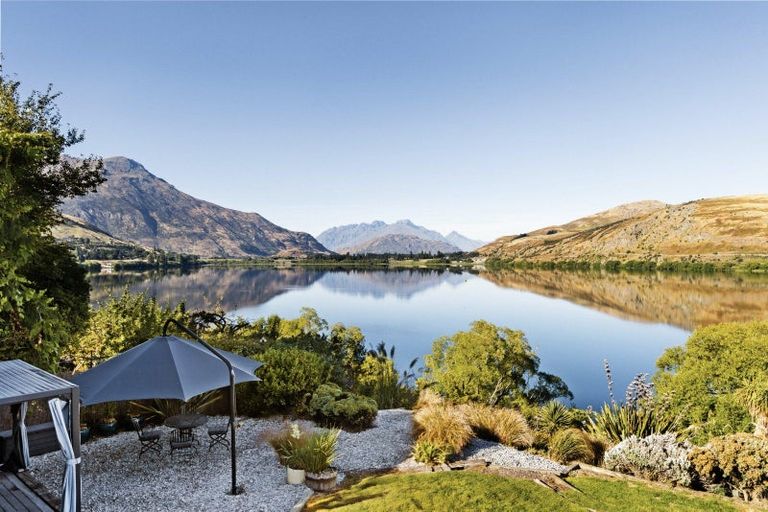Photo of property in 103 Arrowtown-lake Hayes Road, Lake Hayes, Queenstown, 9371