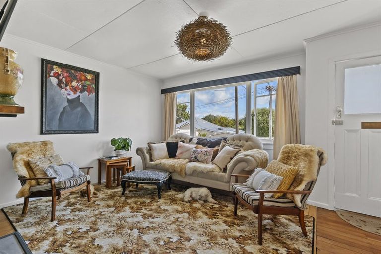 Photo of property in 51 Gaine Street, New Plymouth, 4310