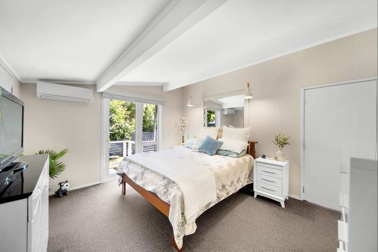 Photo of property in 20 The Anchorage, Sunnyhills, Auckland, 2010