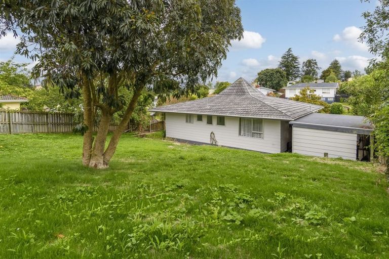 Photo of property in 5 Dunton Drive, Welcome Bay, Tauranga, 3112