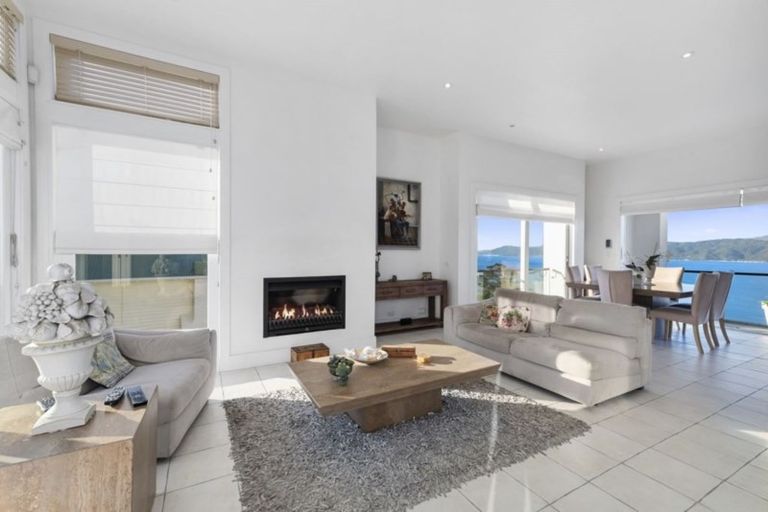 Photo of property in 81 Seatoun Heights Road, Seatoun, Wellington, 6022