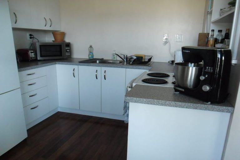 Photo of property in 50 Exeter Crescent, Pirimai, Napier, 4112