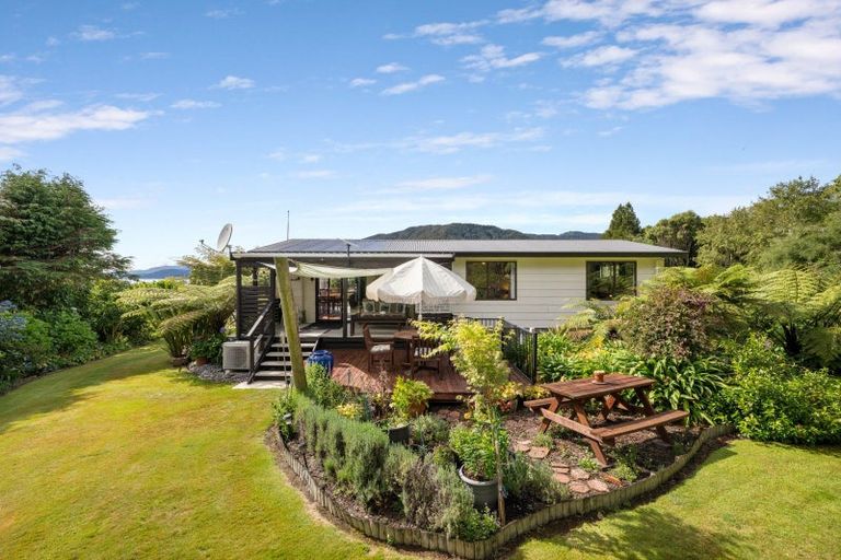 Photo of property in 5 Okiwa Place, Anakiwa, Picton, 7281