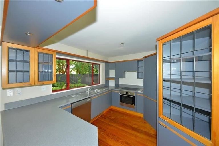 Photo of property in 99 Weston Road, St Albans, Christchurch, 8052