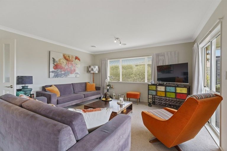 Photo of property in 24 Waerenga Road, Otaki, 5512