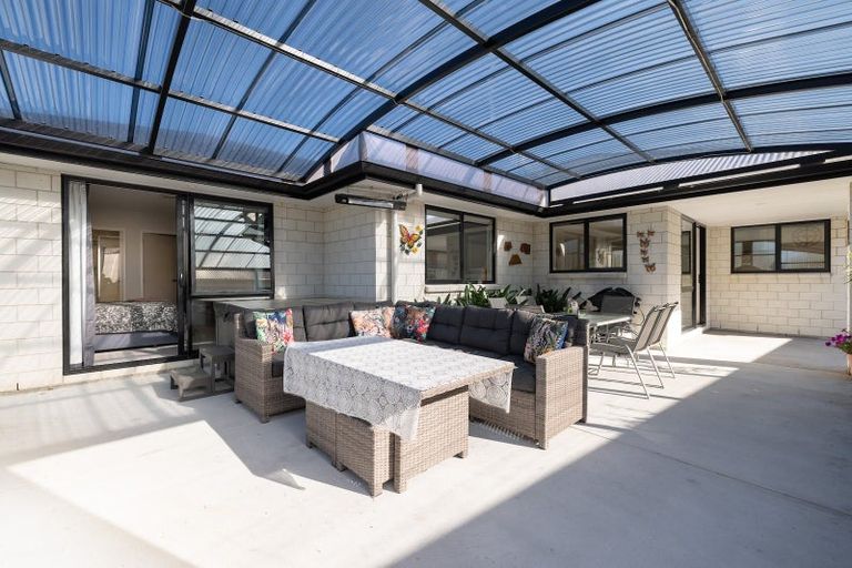 Photo of property in 132 Puhirake Crescent, Pyes Pa, Tauranga, 3112