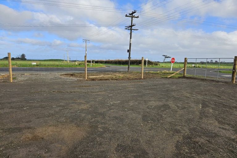 Photo of property in 3 Upper Kina Road, Oaonui, Opunake, 4681