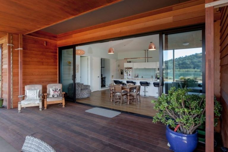 Photo of property in 26 Admiral Drive, Cooks Beach, Whitianga, 3591