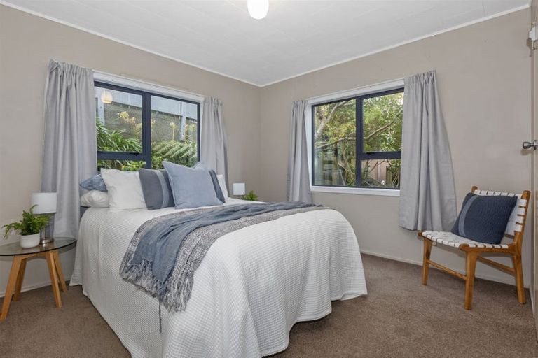 Photo of property in 60 Chesterton Street, Johnsonville, Wellington, 6037