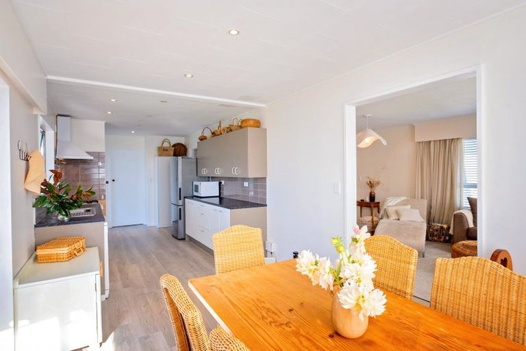 Photo of property in 16 Foster Terrace, Onekawa, Napier, 4110