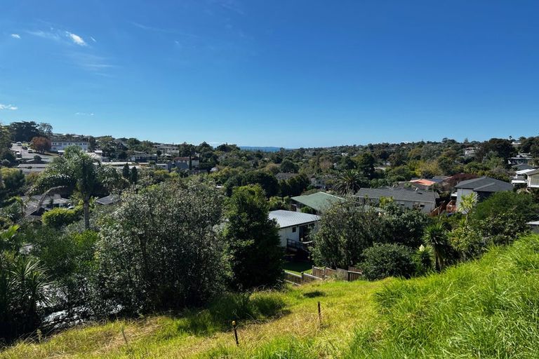 Photo of property in 32 Awaruku Road, Torbay, Auckland, 0630