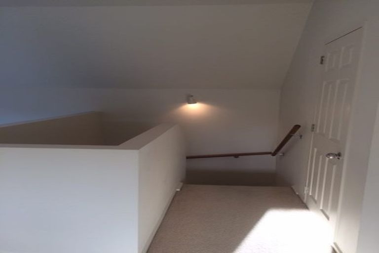 Photo of property in 144d Karori Road, Karori, Wellington, 6012