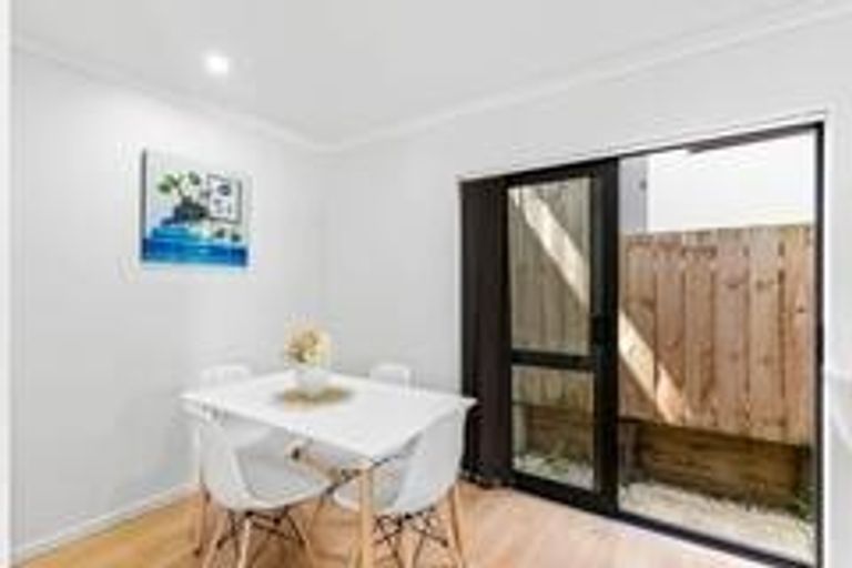 Photo of property in 1 Kendall Court, Wattle Downs, Auckland, 2103