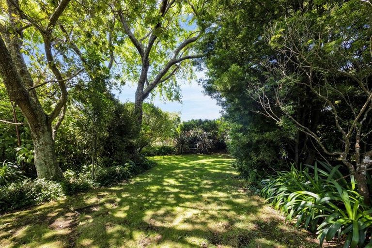 Photo of property in 1327 South Road, Kaitake, New Plymouth, 4374