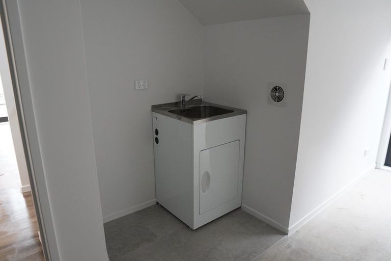 Photo of property in 36 Black Beech Crescent, Takanini, 2110