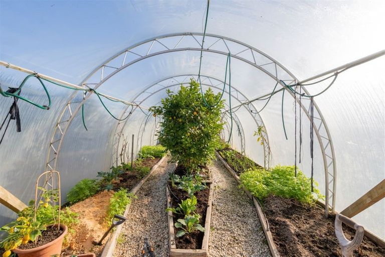 Photo of property in 454b Te Anau Milford Highway, Te Anau, 9679