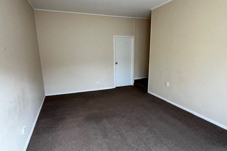 Photo of property in 1/354 Bucklands Beach Road, Bucklands Beach, Auckland, 2012