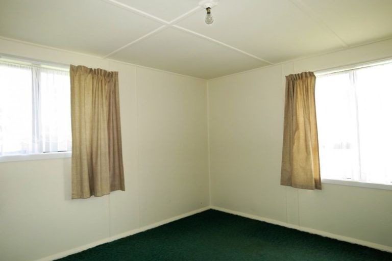 Photo of property in 26 Colvin Street, Westport, 7825