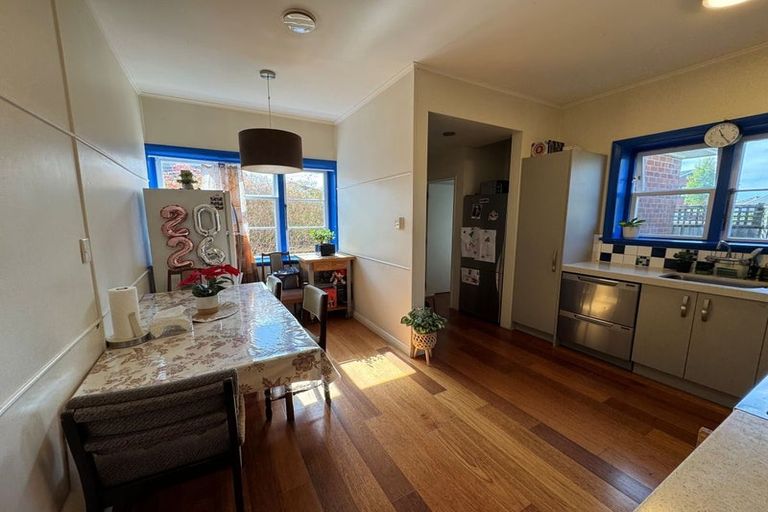 Photo of property in 111 Peverel Street, Riccarton, Christchurch, 8041