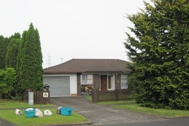 Photo of property in 9 Beaumaris Way, Conifer Grove, Takanini, 2112