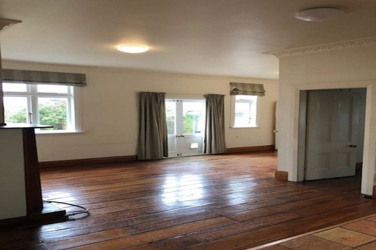 Photo of property in 75 Nairn Street, Mount Cook, Wellington, 6011