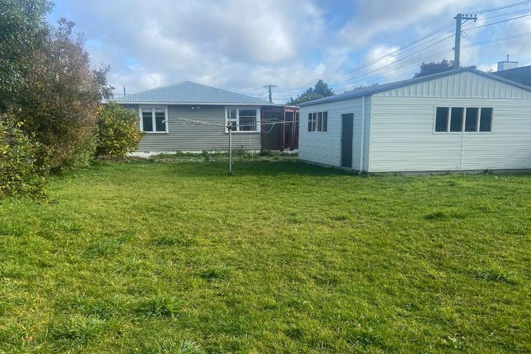 Photo of property in 59 Cuffs Road, Wainoni, Christchurch, 8061
