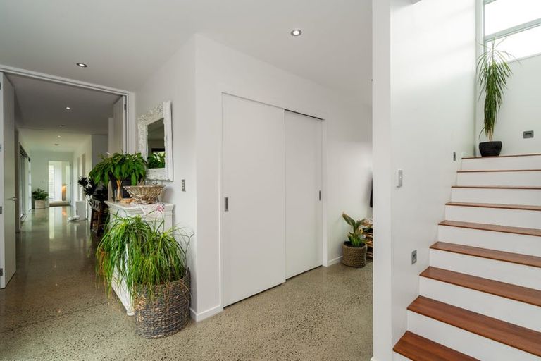 Photo of property in 9 Neptune Place, Waimairi Beach, Christchurch, 8083