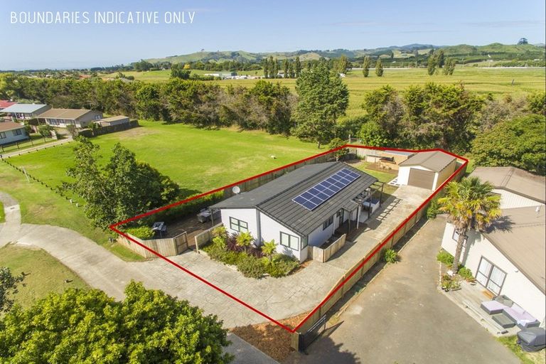 Photo of property in 13 Novelle Grove, Papamoa Beach, Papamoa, 3118