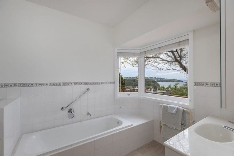 Photo of property in 596 Leigh Road, Whangateau, Warkworth, 0985