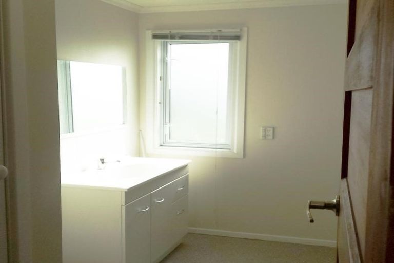 Photo of property in 259 Carrington Street, Vogeltown, New Plymouth, 4310