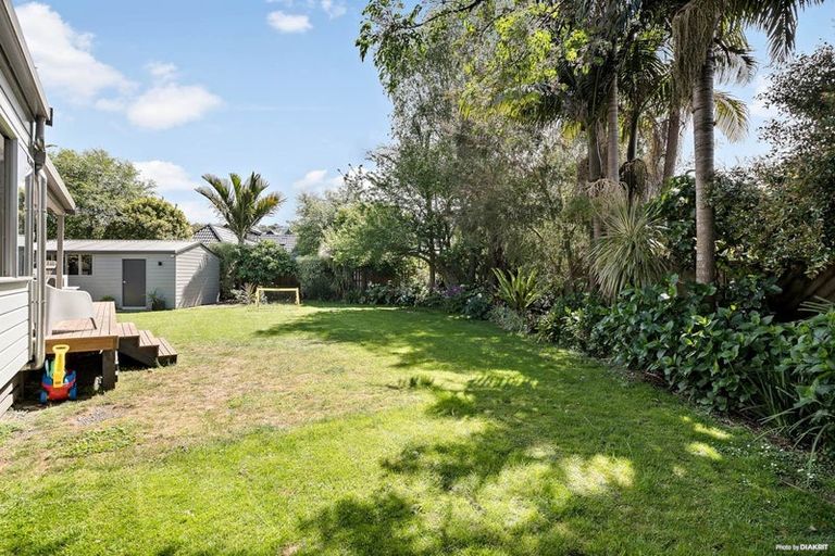 Photo of property in 17 Onepu Lane, Manly, Whangaparaoa, 0930