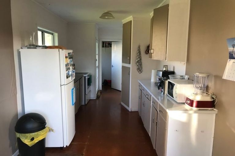 Photo of property in 27 Taurus Crescent, Beach Haven, Auckland, 0626