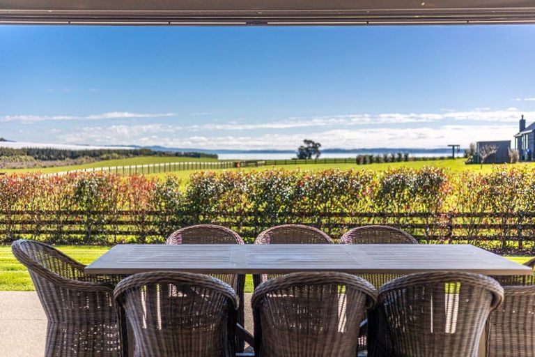 Photo of property in 80 Ewen Place, Karaka, Papakura, 2580