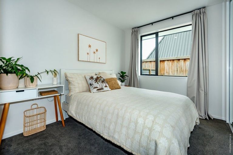 Photo of property in 6 Classic Lane, Rolleston, 7614