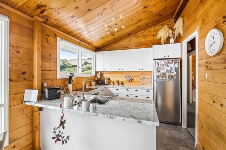 Photo of property in 286 Mount Pleasant Road, Mount Pleasant, Christchurch, 8081