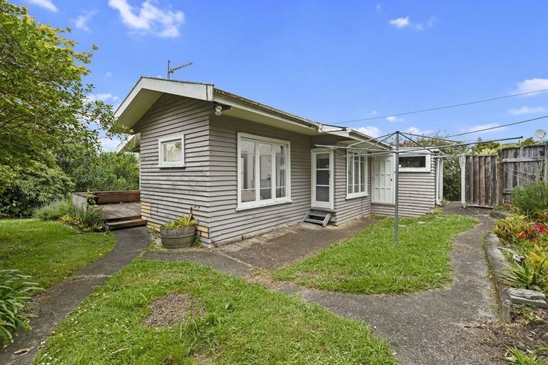 Photo of property in 79 Hebron Road, Waiake, Auckland, 0630