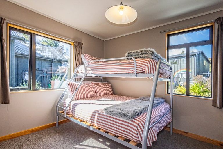 Photo of property in 8 Tiffany Place, Ohakune, 4625