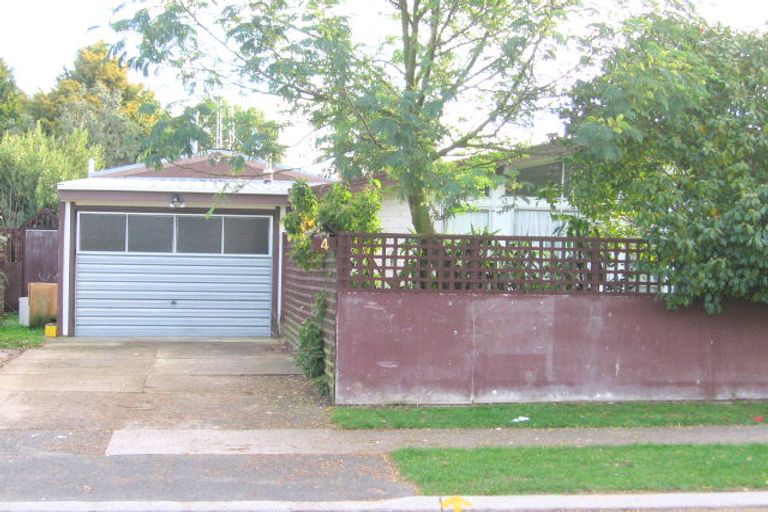 Photo of property in 4 Oakfield Crescent, Pukete, Hamilton, 3200
