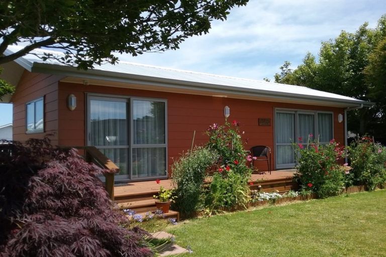 Photo of property in 10 Ngarue Place, Waitara, 4320