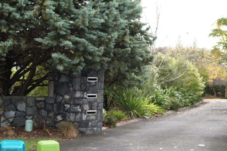 Photo of property in 16 Four Trees, Cockle Bay, Auckland, 2014