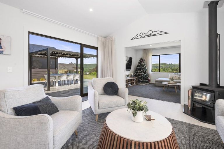 Photo of property in 13 Kittyhawk Drive, Kinloch, Taupo, 3377