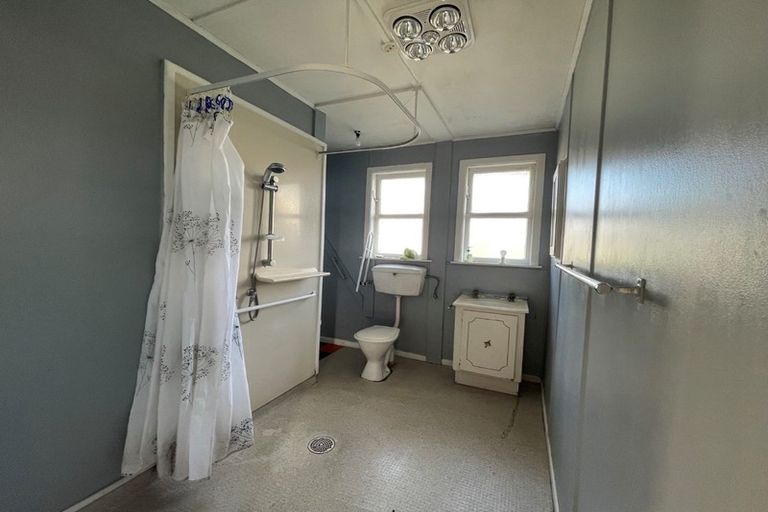 Photo of property in 100 Elizabeth Drive, Tokoroa, 3420