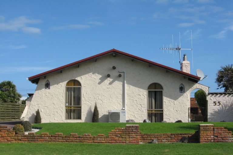 Photo of property in 53 Hinau Street, Castlecliff, Whanganui, 4501