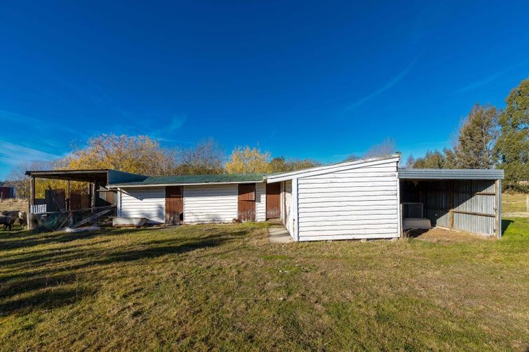 Photo of property in 31 Timaru Road, Waimate, 7924