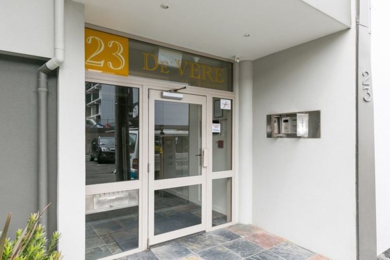 Photo of property in De Vere Apartments, 14/23 Tennyson Street, Te Aro, Wellington, 6011