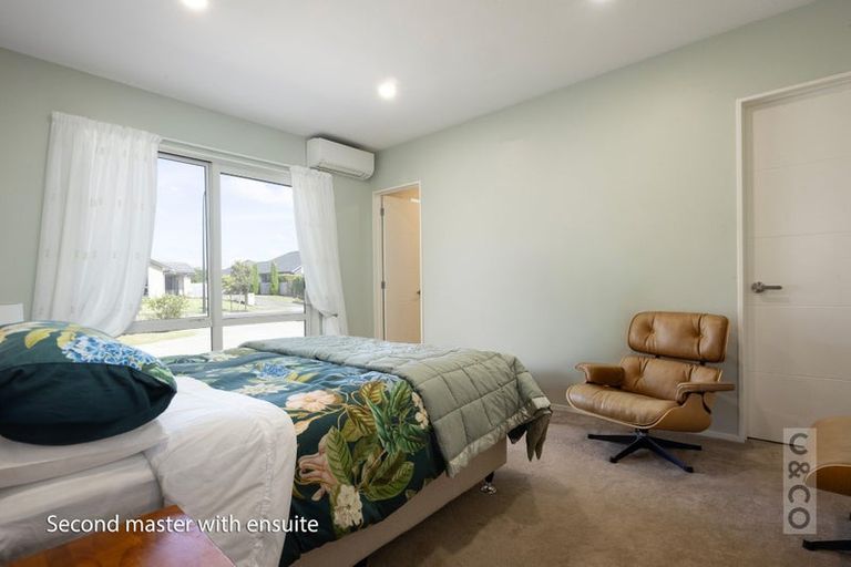 Photo of property in 23 Turpin Road, Riverhead, 0820