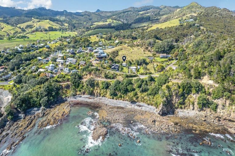 Photo of property in 6 Seavill Park Road, Kuaotunu West, Whitianga, 3592