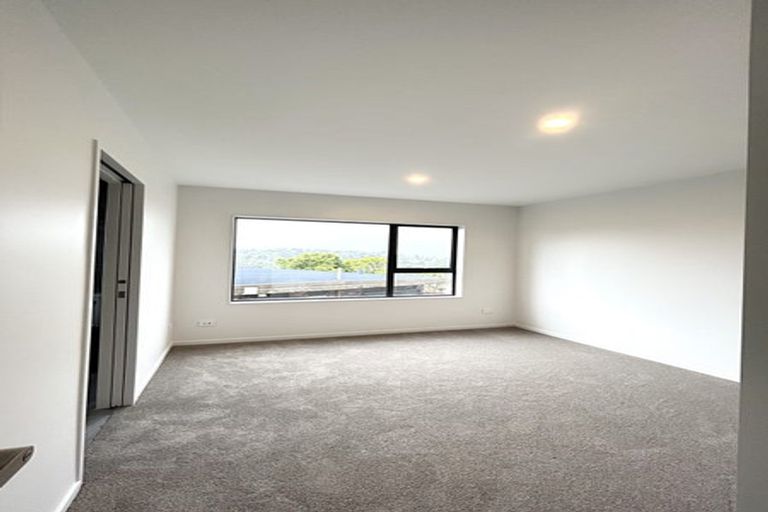 Photo of property in 2b Robin Lane, Browns Bay, Auckland, 0630